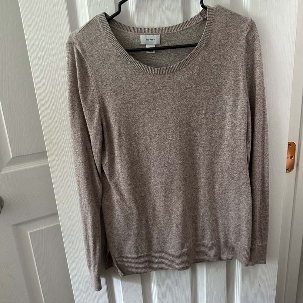 Old Navy top